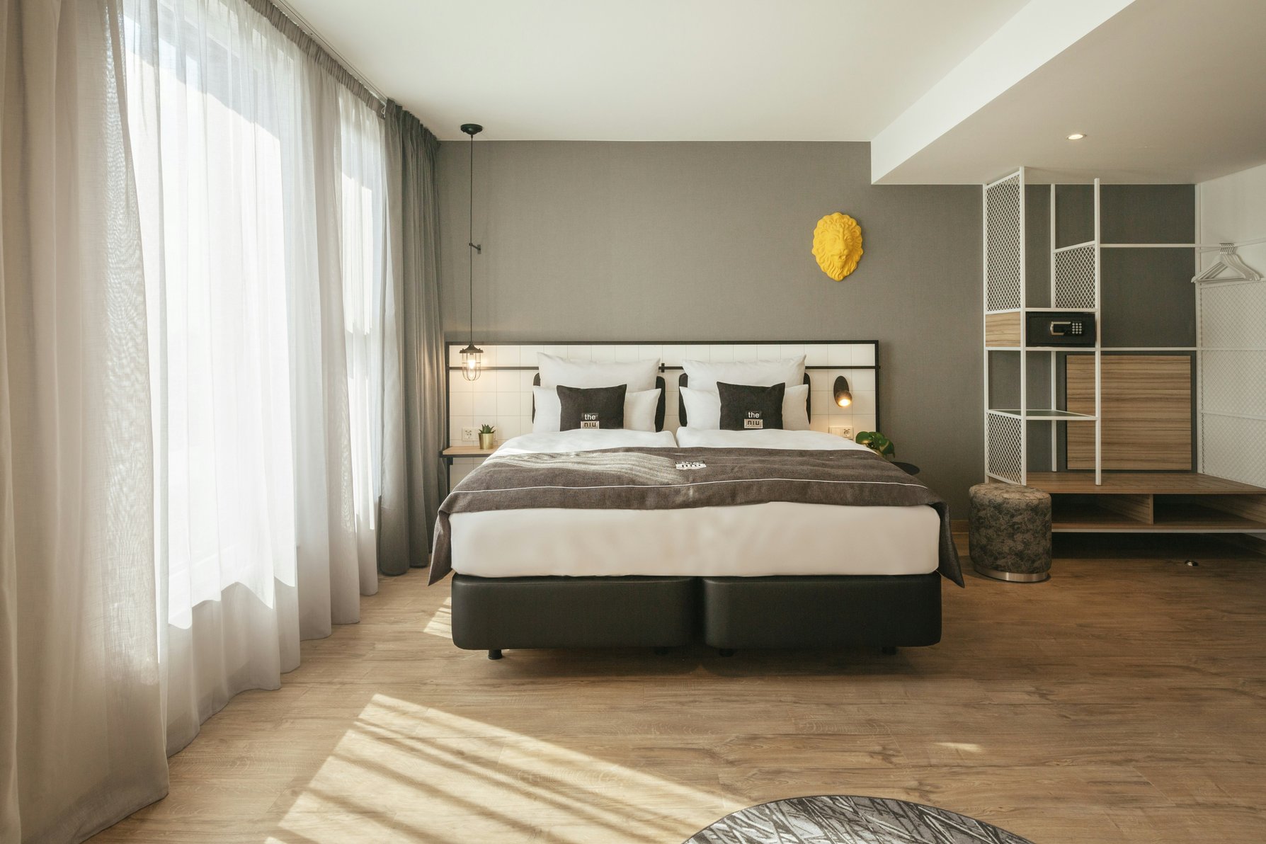 the niu Leo Room Type - Premium Room, 1 Queen Bed with Sofa bed (Up to 3 Adults) the niu Leo Room Type - Premium Room, 1 Queen Bed with Sofa bed (Up to 3 Adults)
