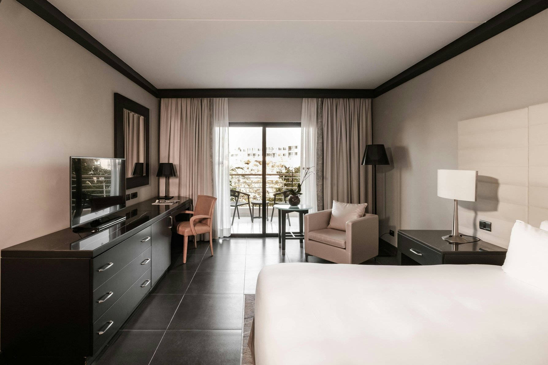 InterContinental Malta Room Type - 1 King Classic Garden View
