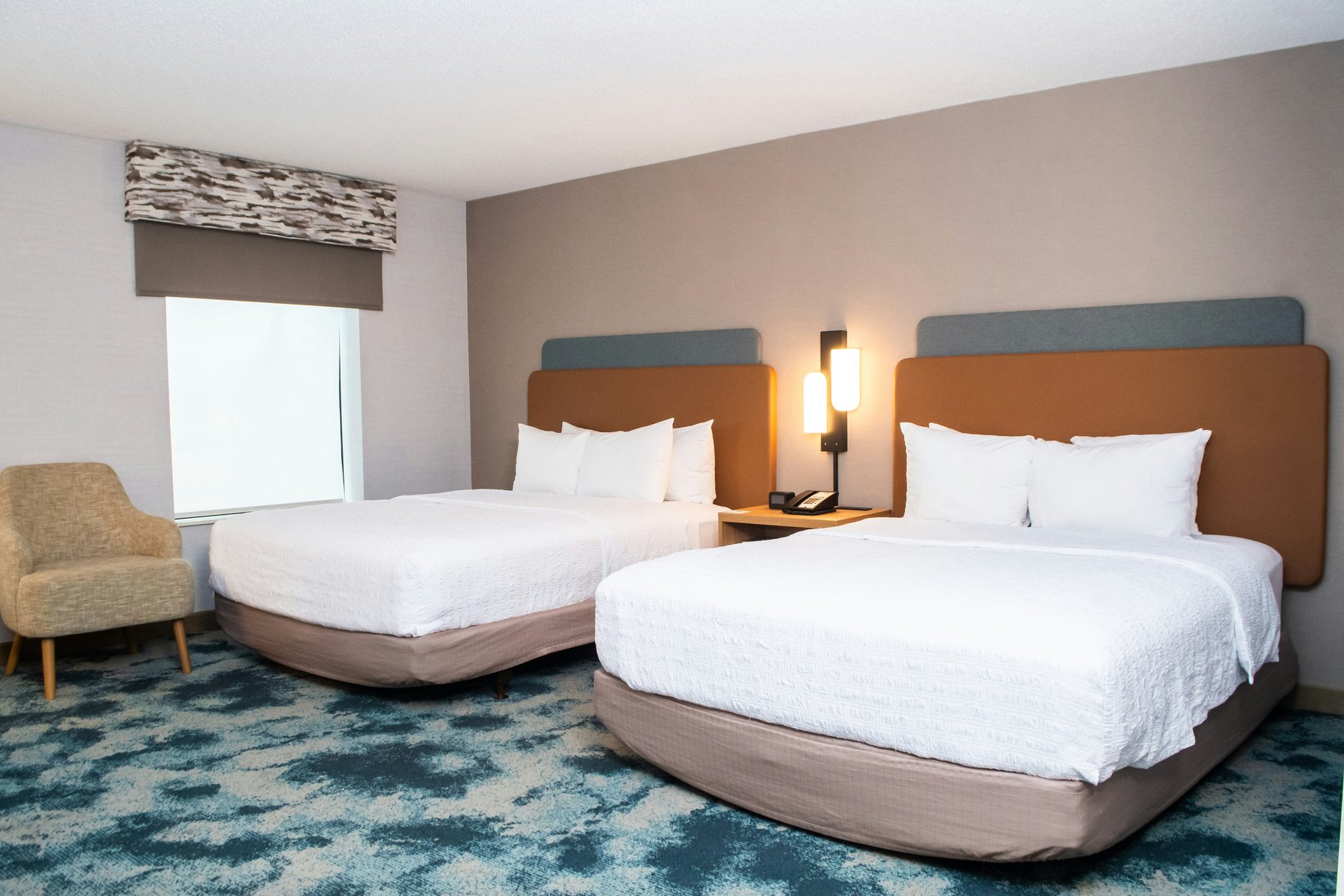 Hampton Inn & Suites by Hilton Addison Room Type - 2Q MOB HEA ACC RI-S NS SFB