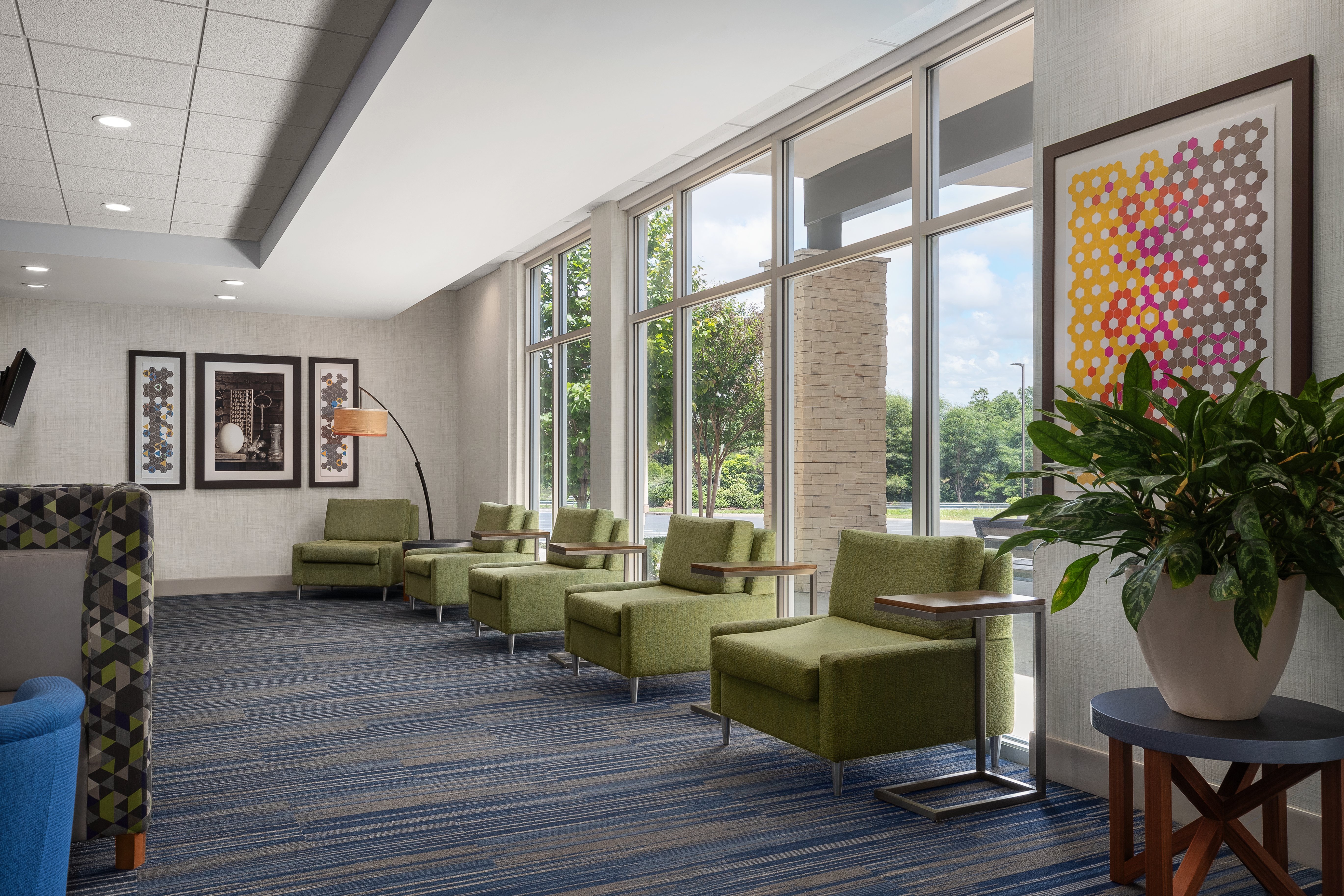 Holiday Inn Express & Suites Staunton