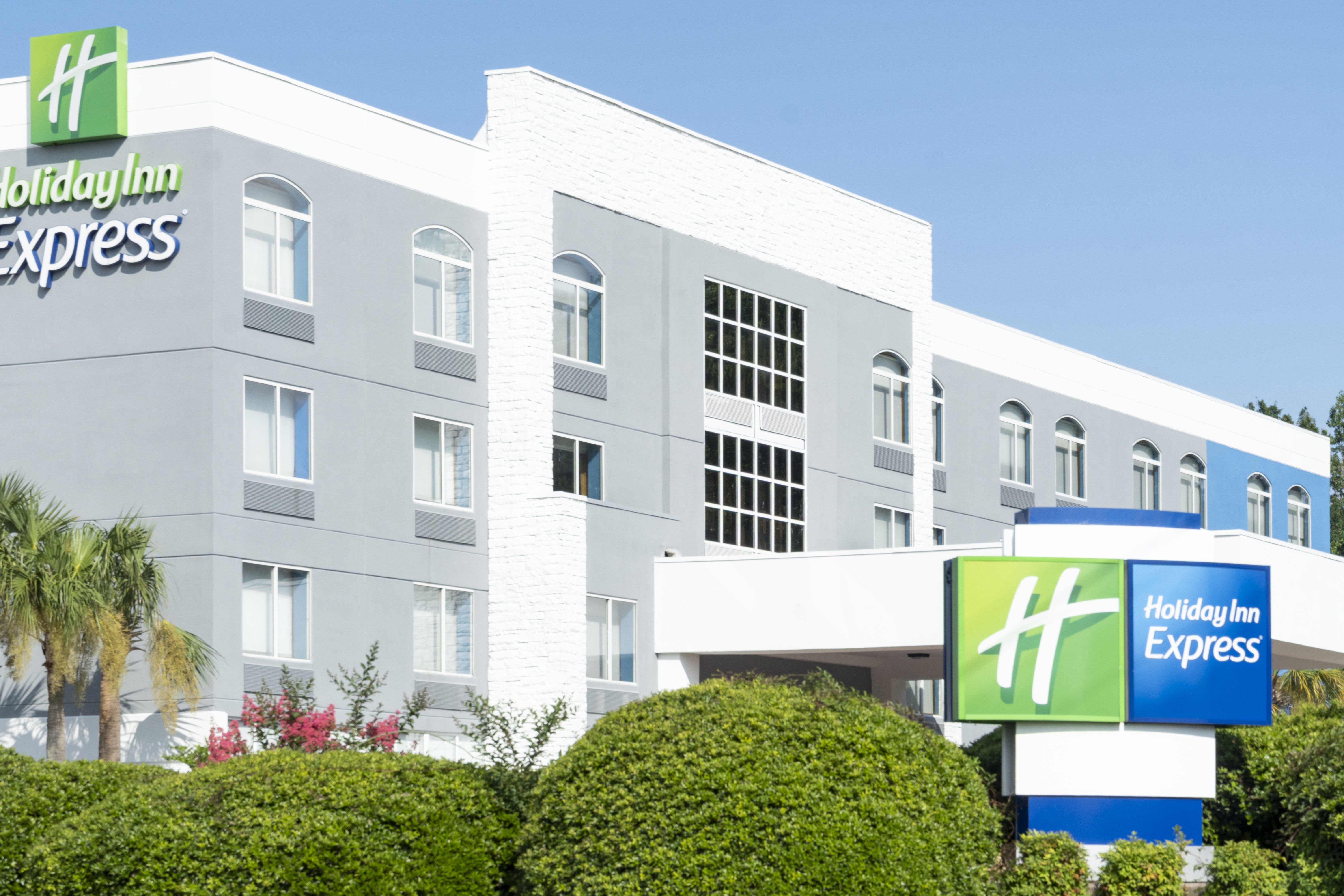 Holiday Inn Express Columbia NE