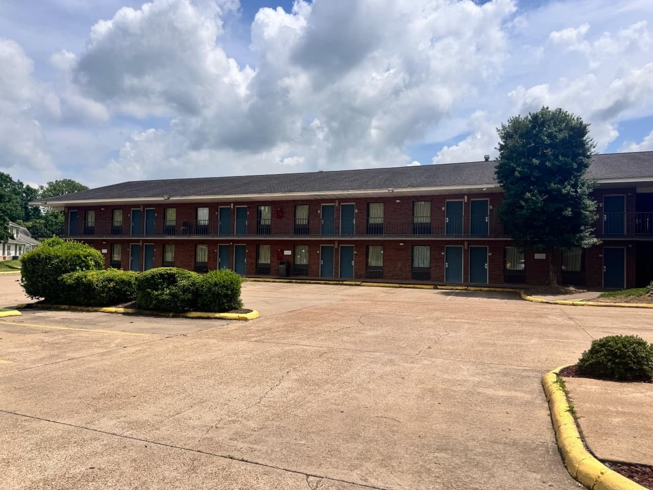 Delta Inn