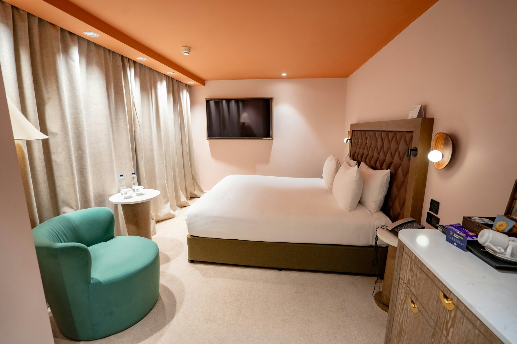 Doubletree by Hilton London Marble Arch Room Type - Superior King Room