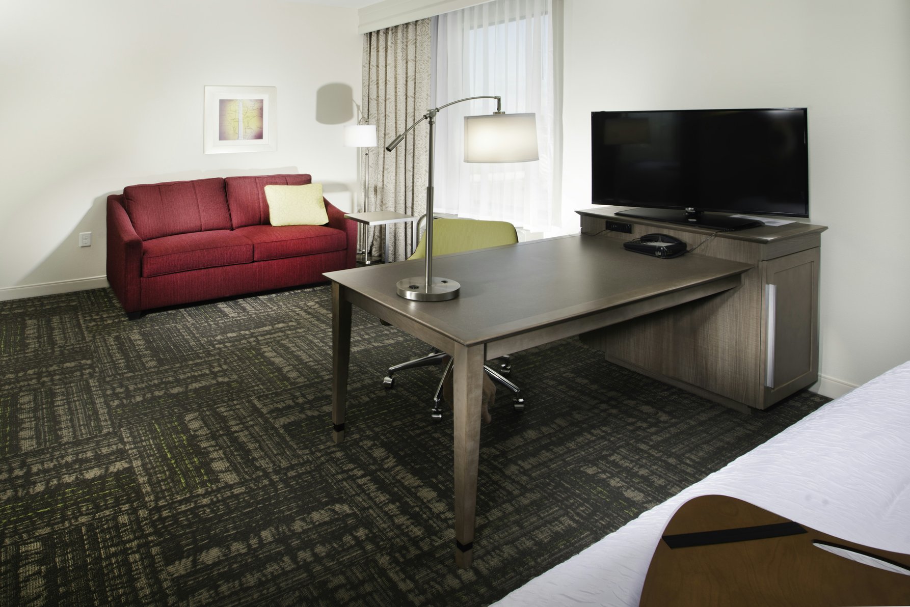 Hampton Inn & Suites La Porte, TX Room Type - 1KN STDO FRIDG WTBR NS