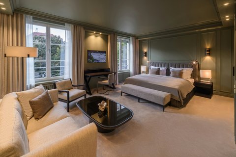 Cosmopolitan Double Room