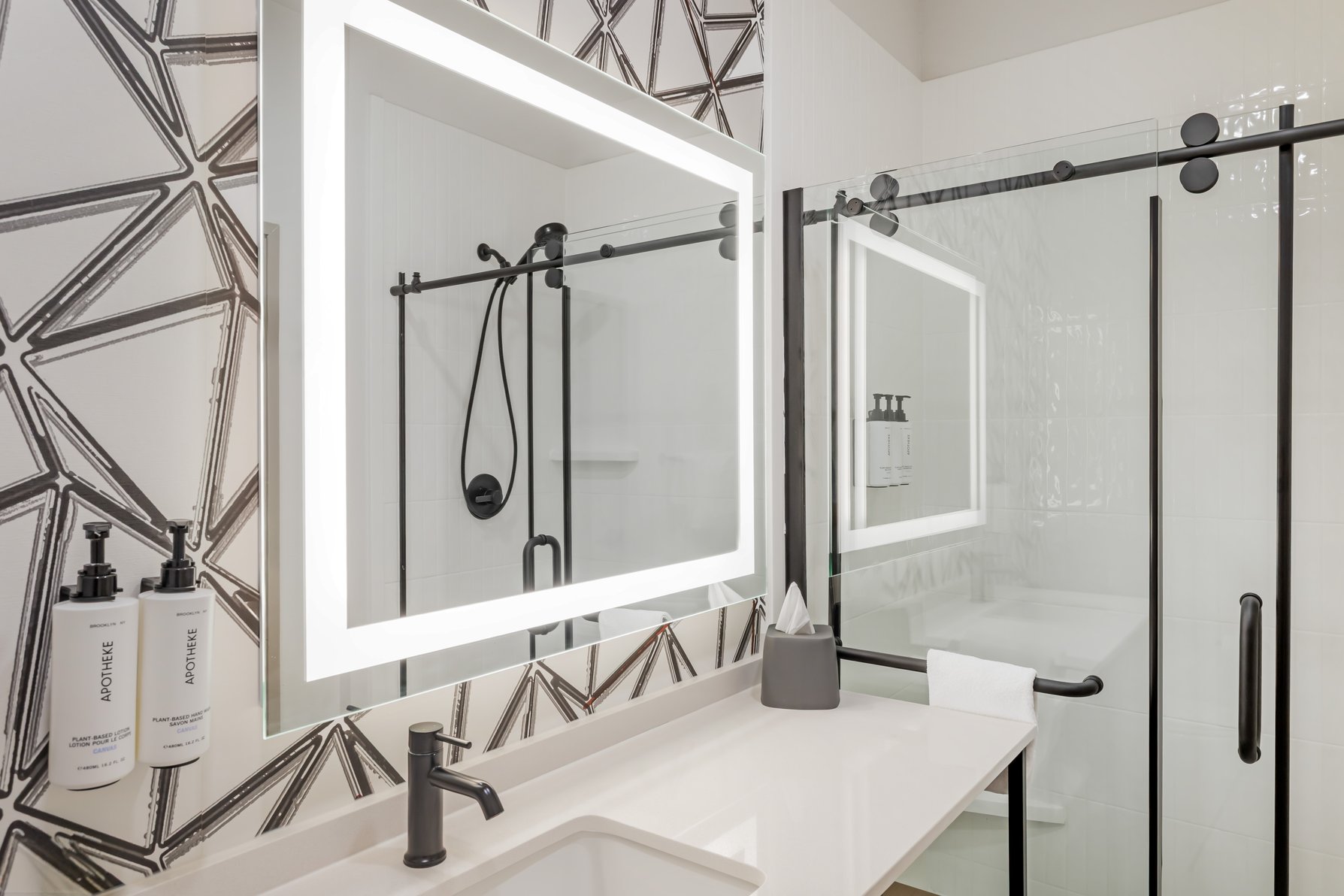 Atwell Suites CORPUS CHRISTI SOUTHEAST Room Type - 2 Queen Studio Suite Communications Accessible