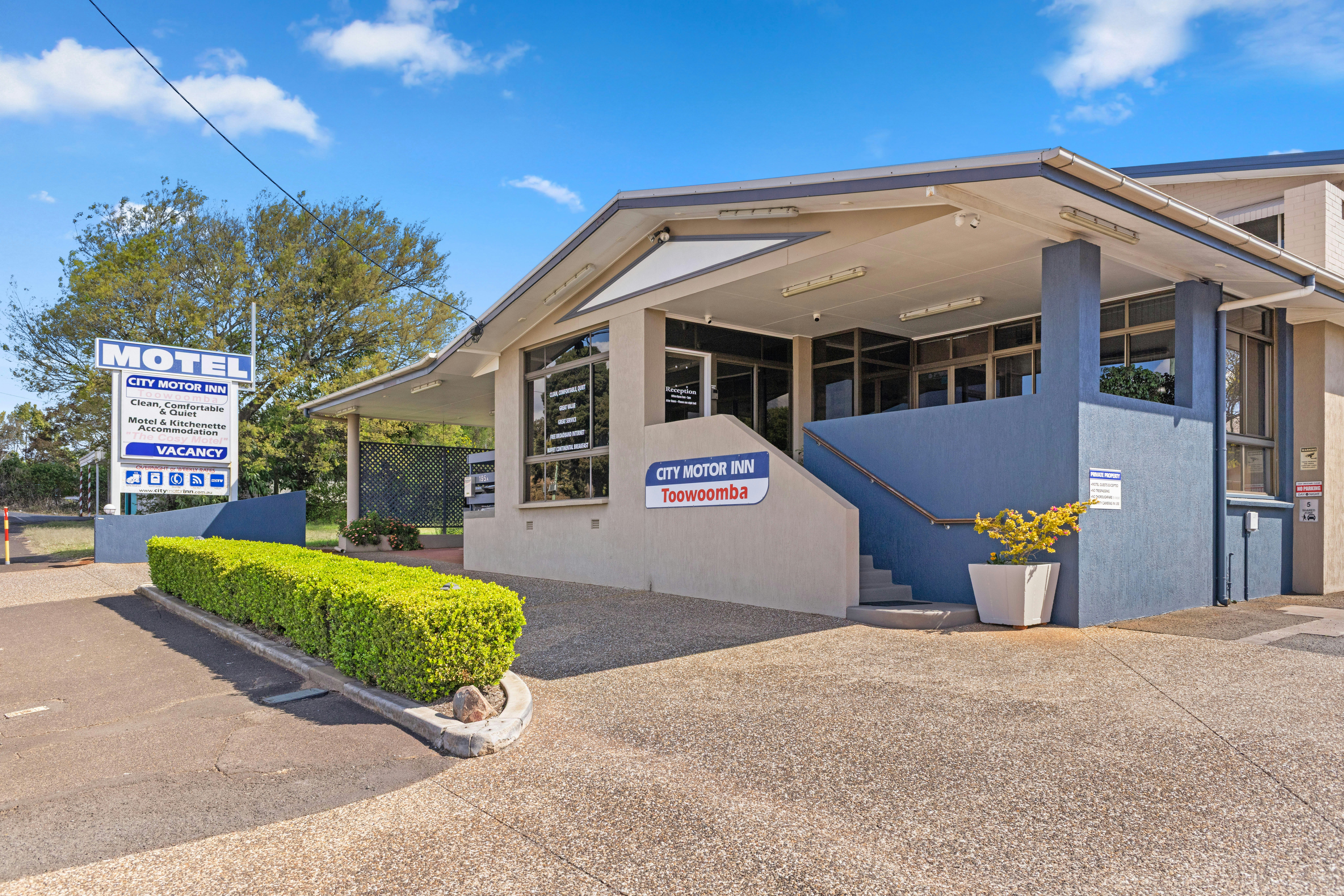 City Motor Inn