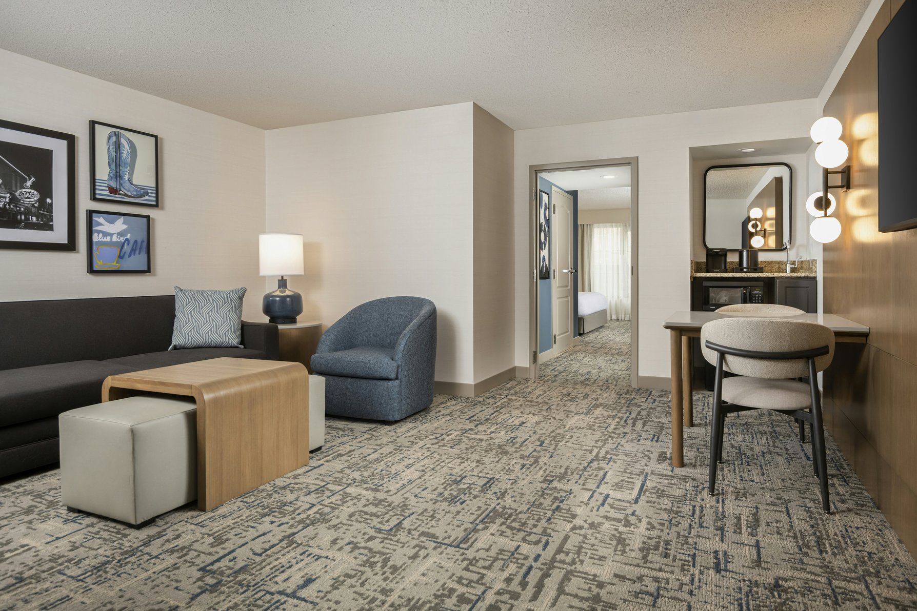 Embassy Suites by Hilton Nashville at Vanderbilt Room Type - 1KG MOB HR ACC RI-S STE NS