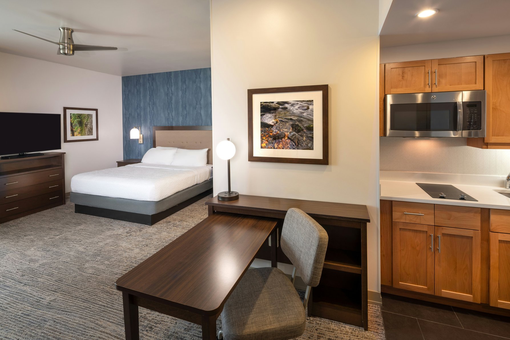Homewood Suites by Hilton Seattle-Issaquah Room Type - 1 KING STUDIO SUITE NOSMOK