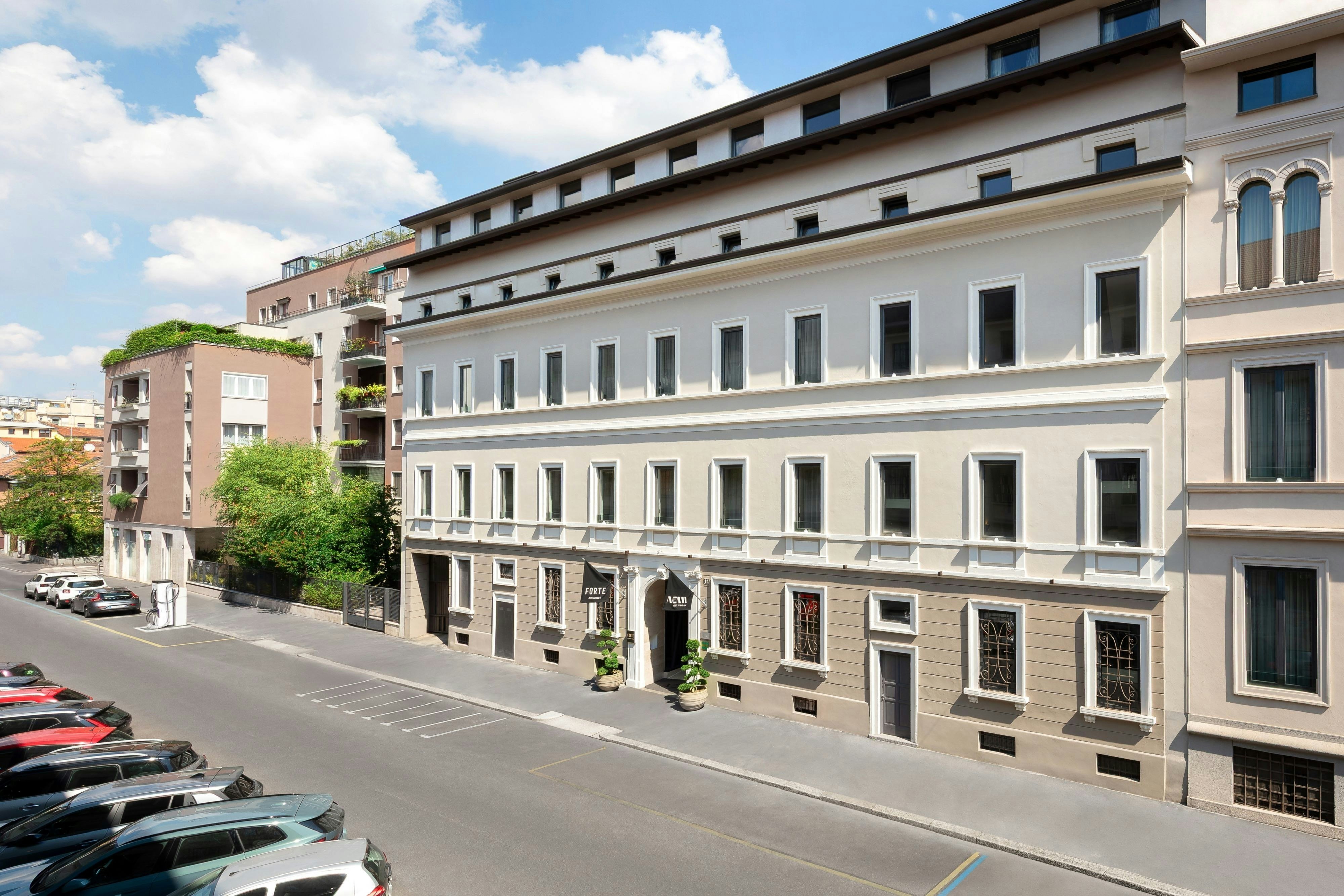 Nemi Hotel Milan