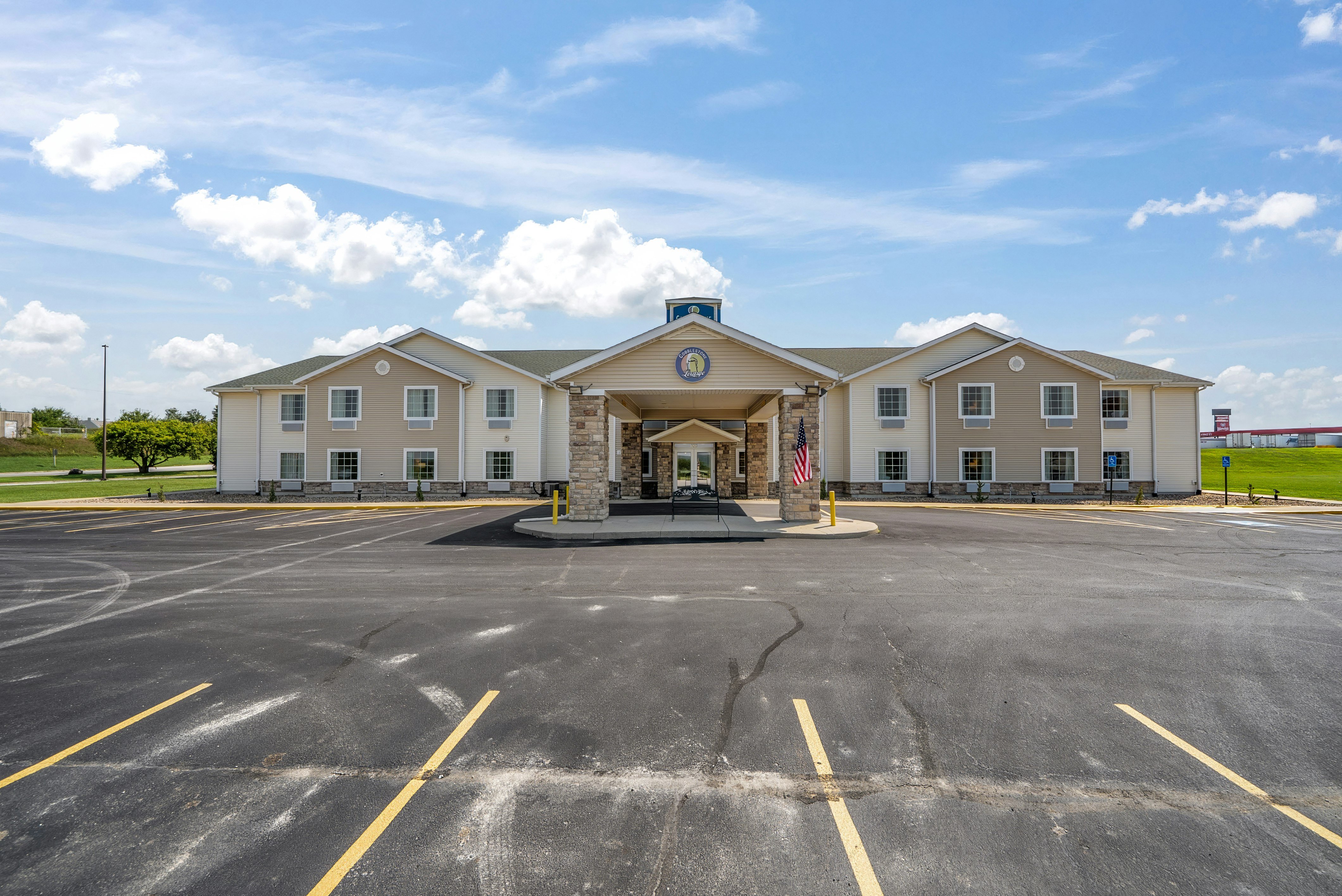 Cobblestone Inn & Suites Avoca
