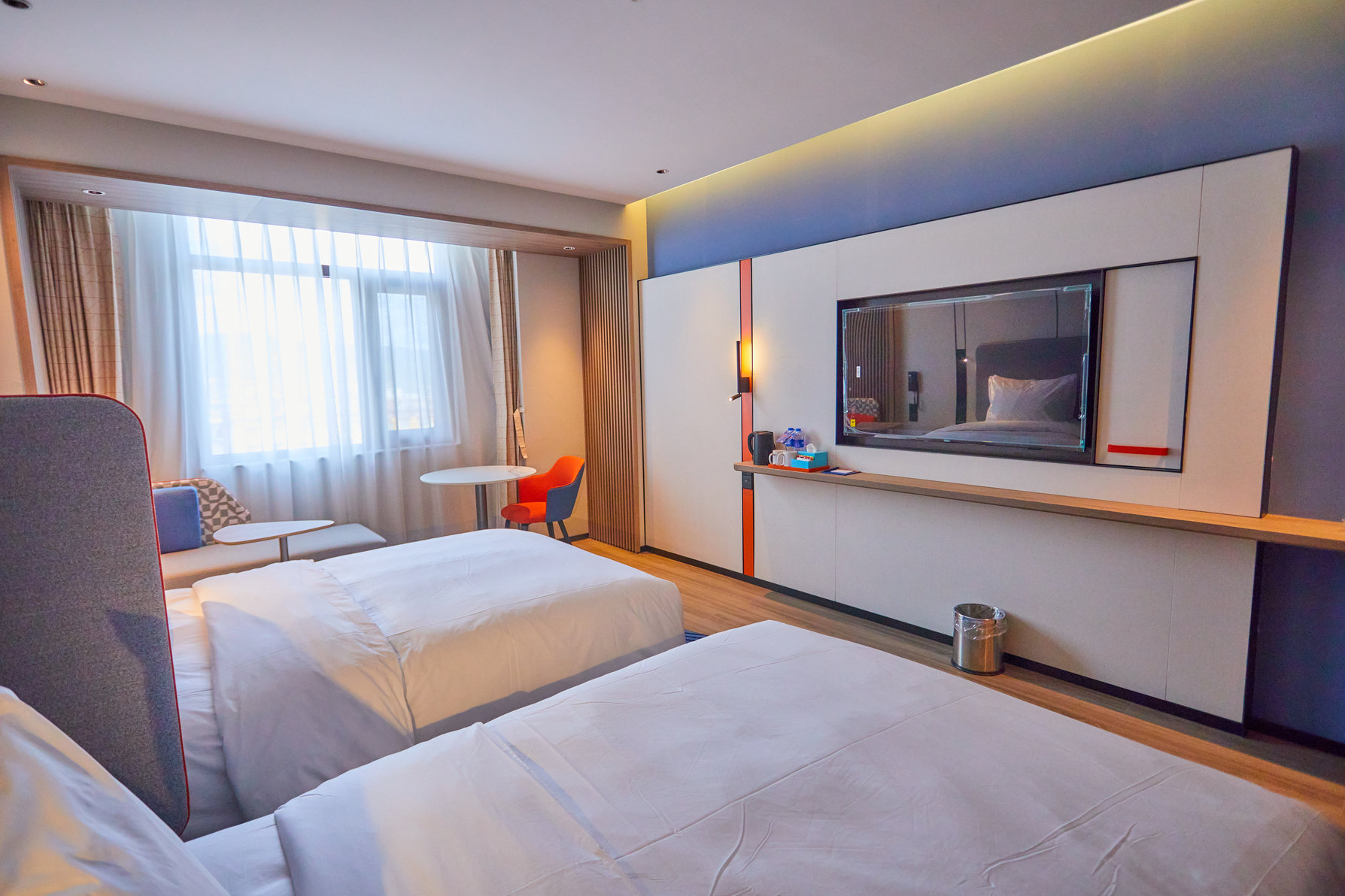 Holiday Inn Express LITANG Room Type - 2 Double Standard Extra Floor Space Building 2