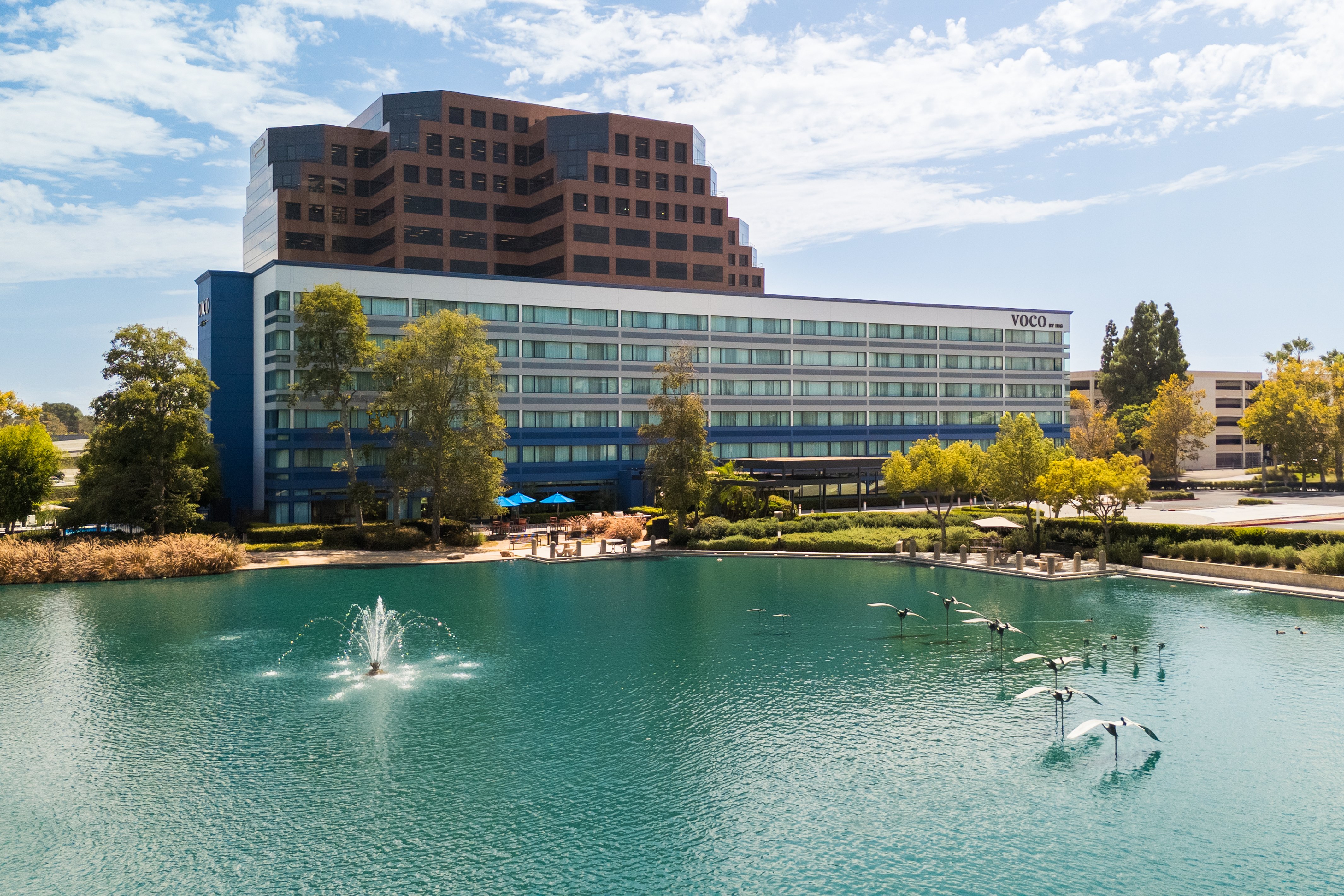 Voco Orange County Airport Hotel