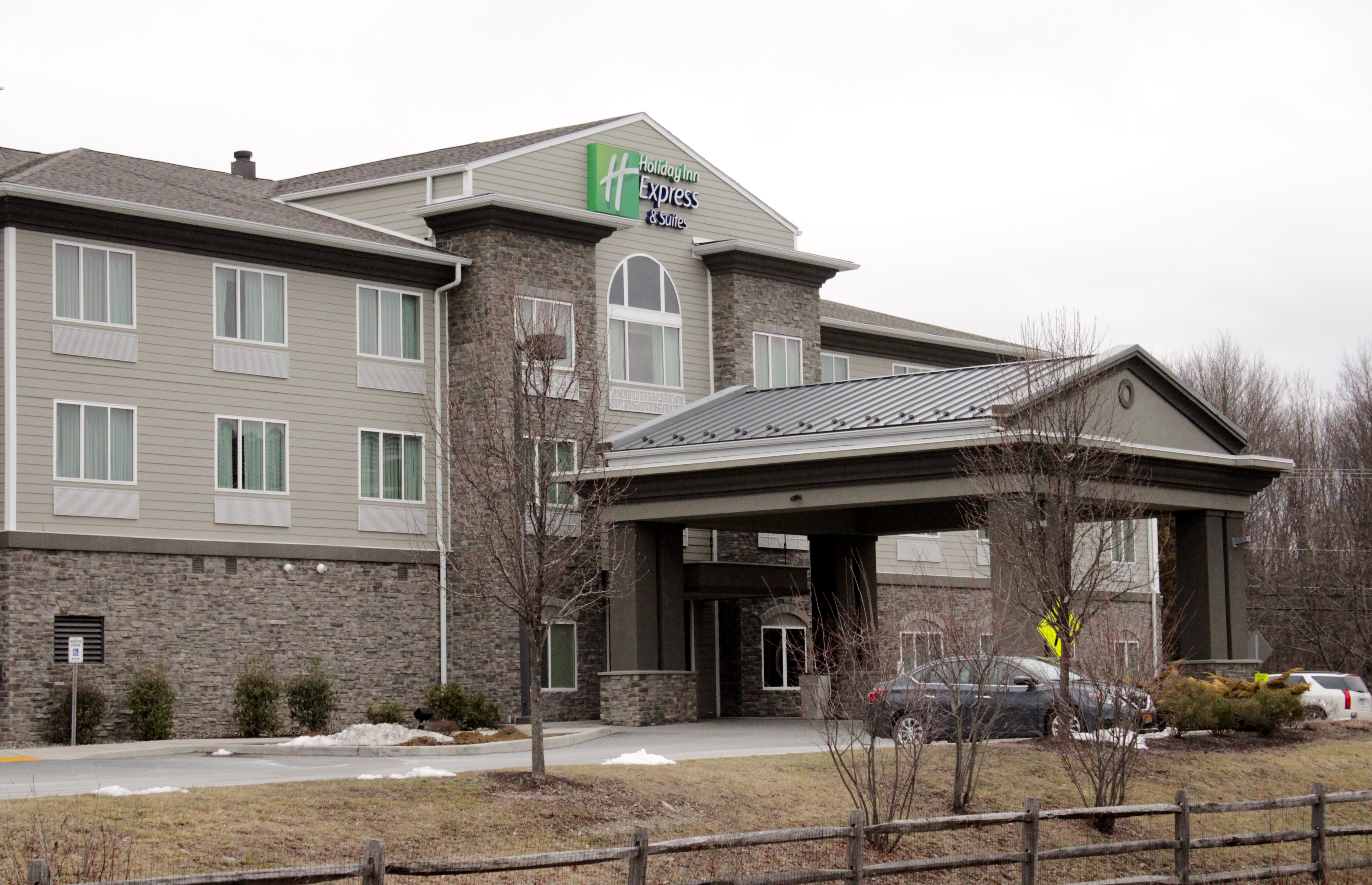 Holiday Inn Express & Suites Montgomery