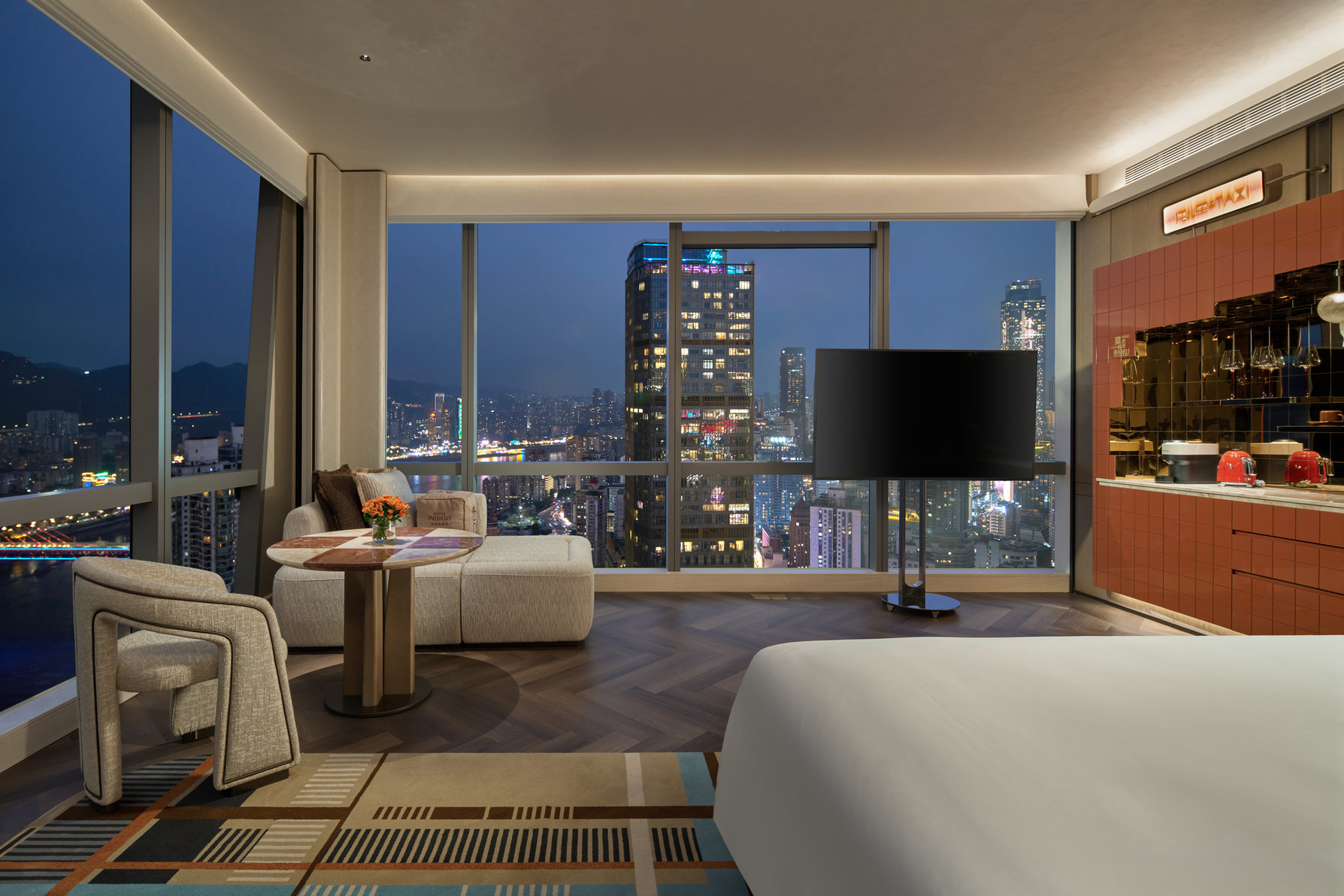 Hotel Indigo CHONGQING CHAOTIANMEN by IHG Room Type - 1 King Premium River View