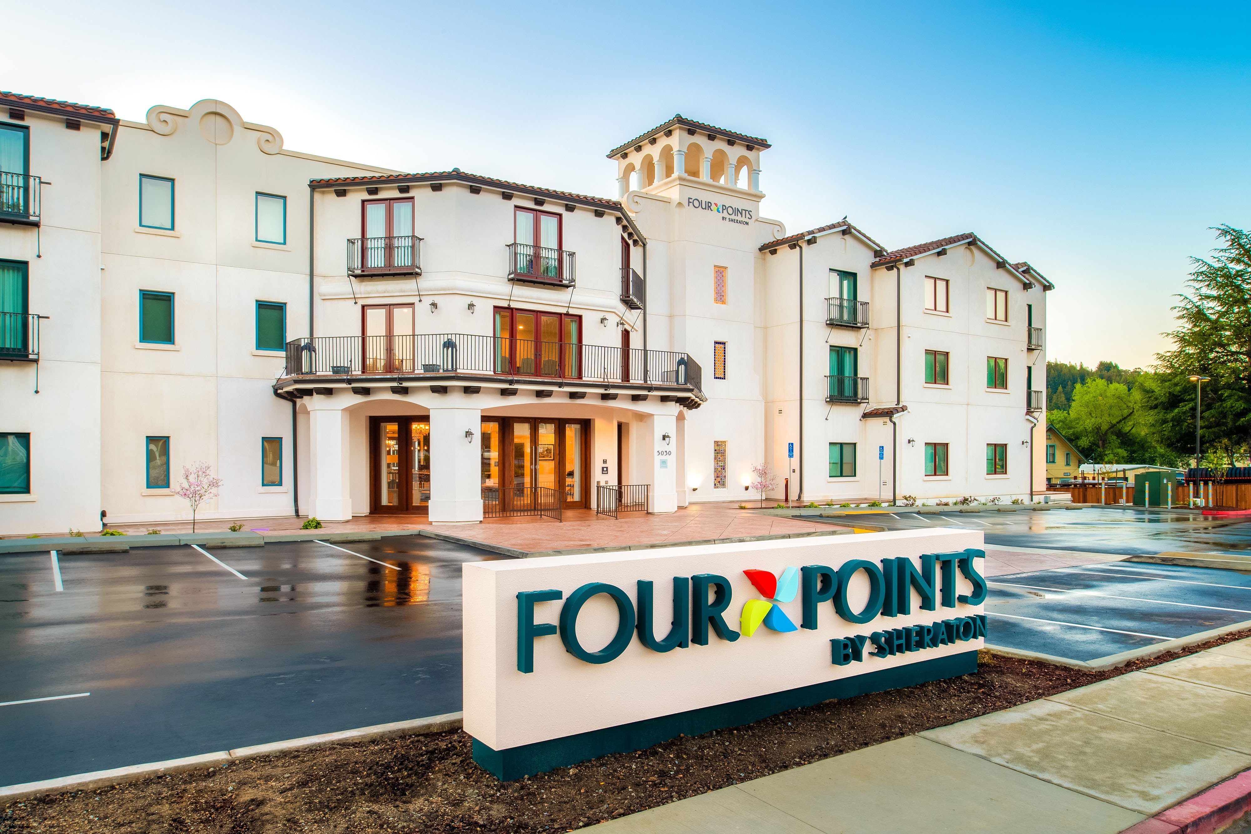 Four Points by Sheraton Santa Cruz