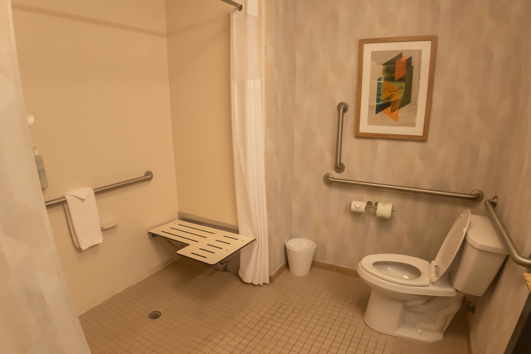 Hampton Inn Winfield Room Type - 1KG MOB HEAR ACC RI-SHW NS