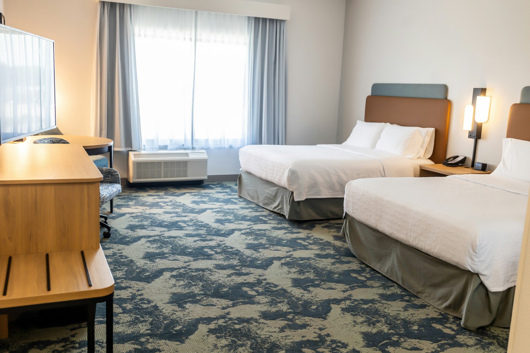 Hampton Inn Winfield Room Type - 2 QNS ACC 3X3 SHOWER NS