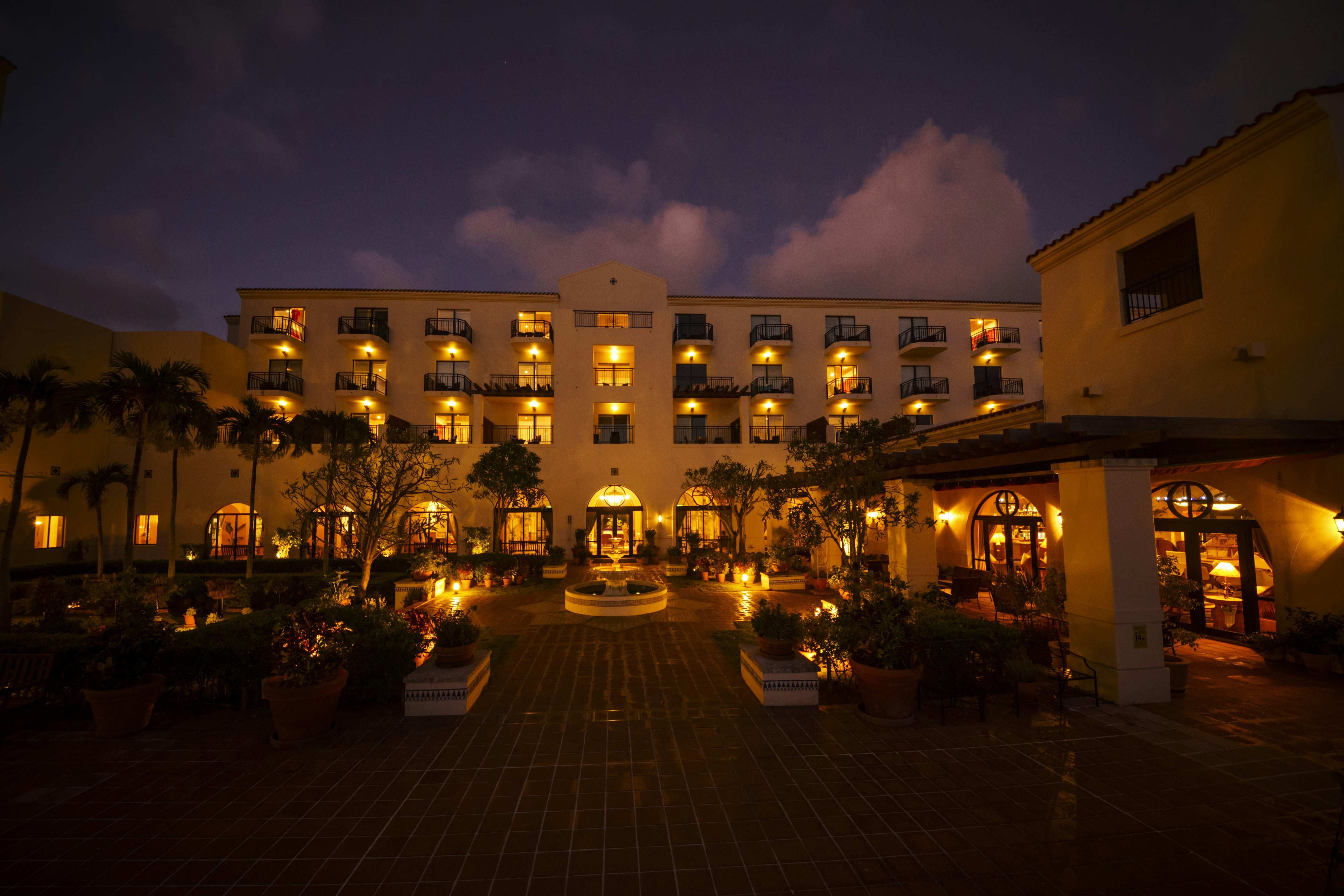 Hotel Nikko Alivila