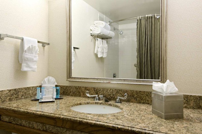 Hilton-Houston Galleria Area - 2 Reviews - 6780 Southwest Fwy, Houston ...