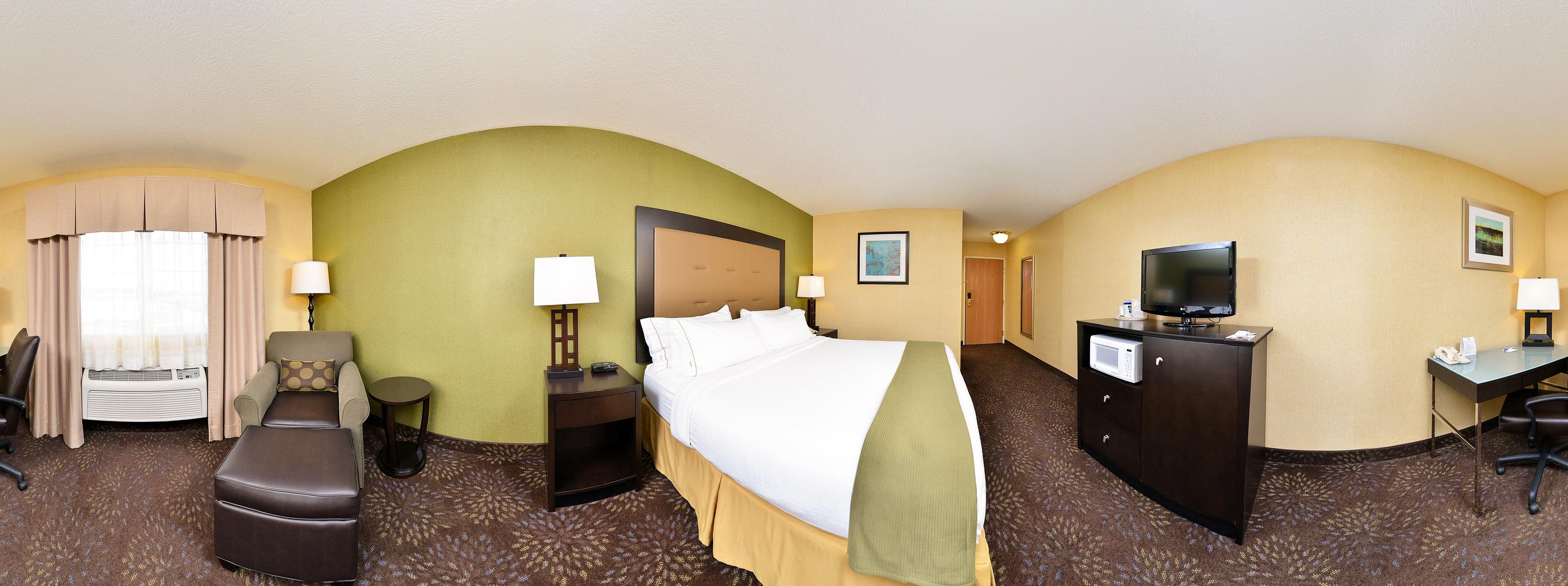 HOLIDAY INN EXP STES CHARLOTTE