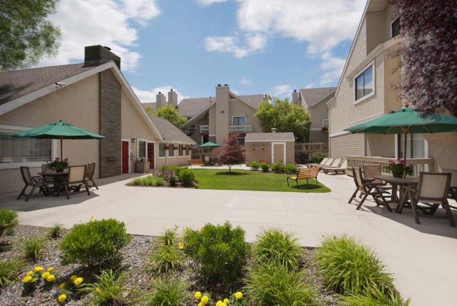 New Haven Village Suites