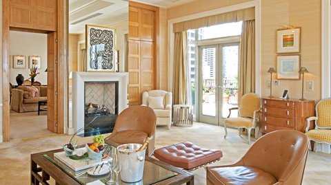 The Peninsula Suite