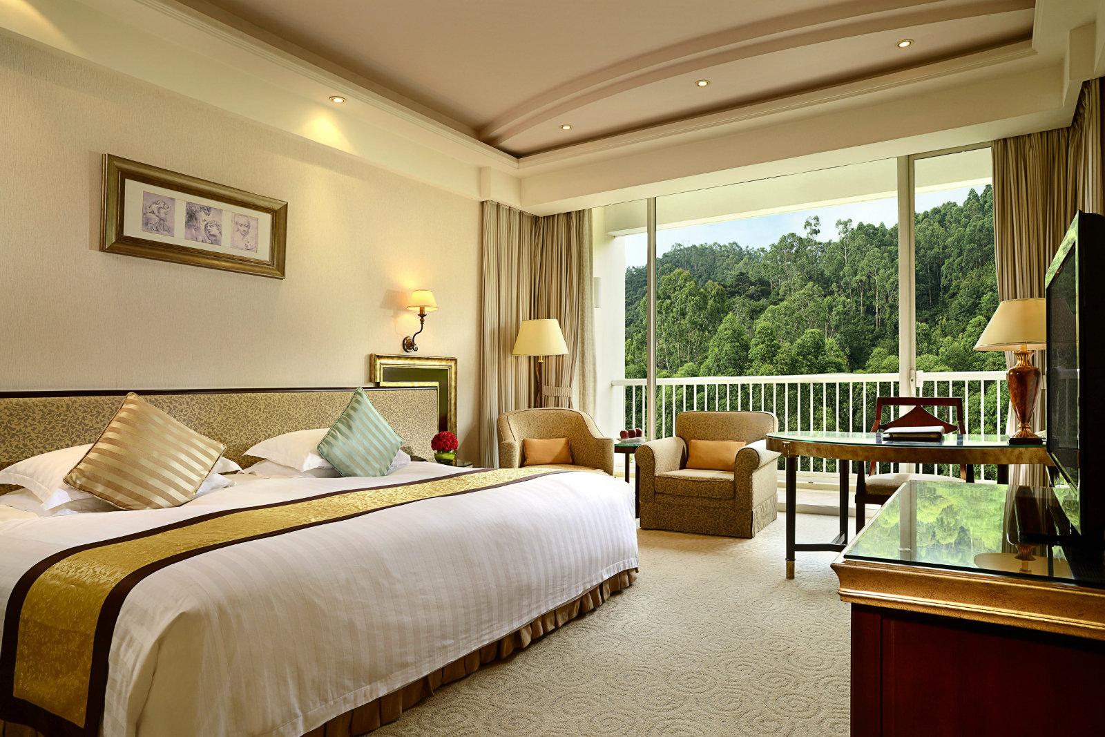 TANGLA Dongguan Royal Lagoon