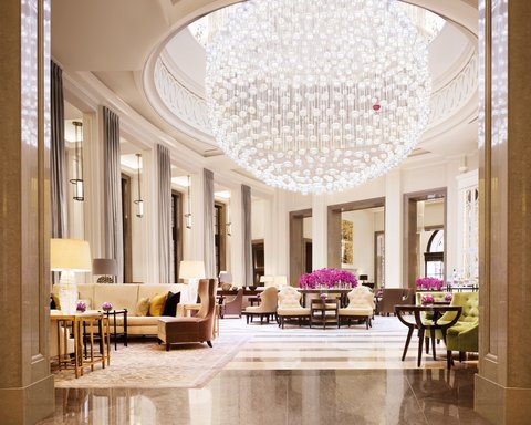 The Crystal Moon Lounge