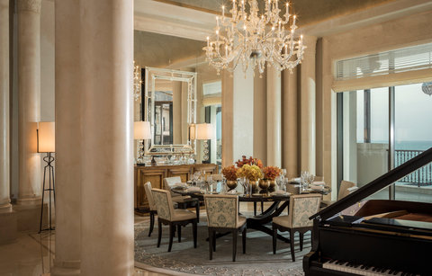 DJB_Royal Suite Dining Room