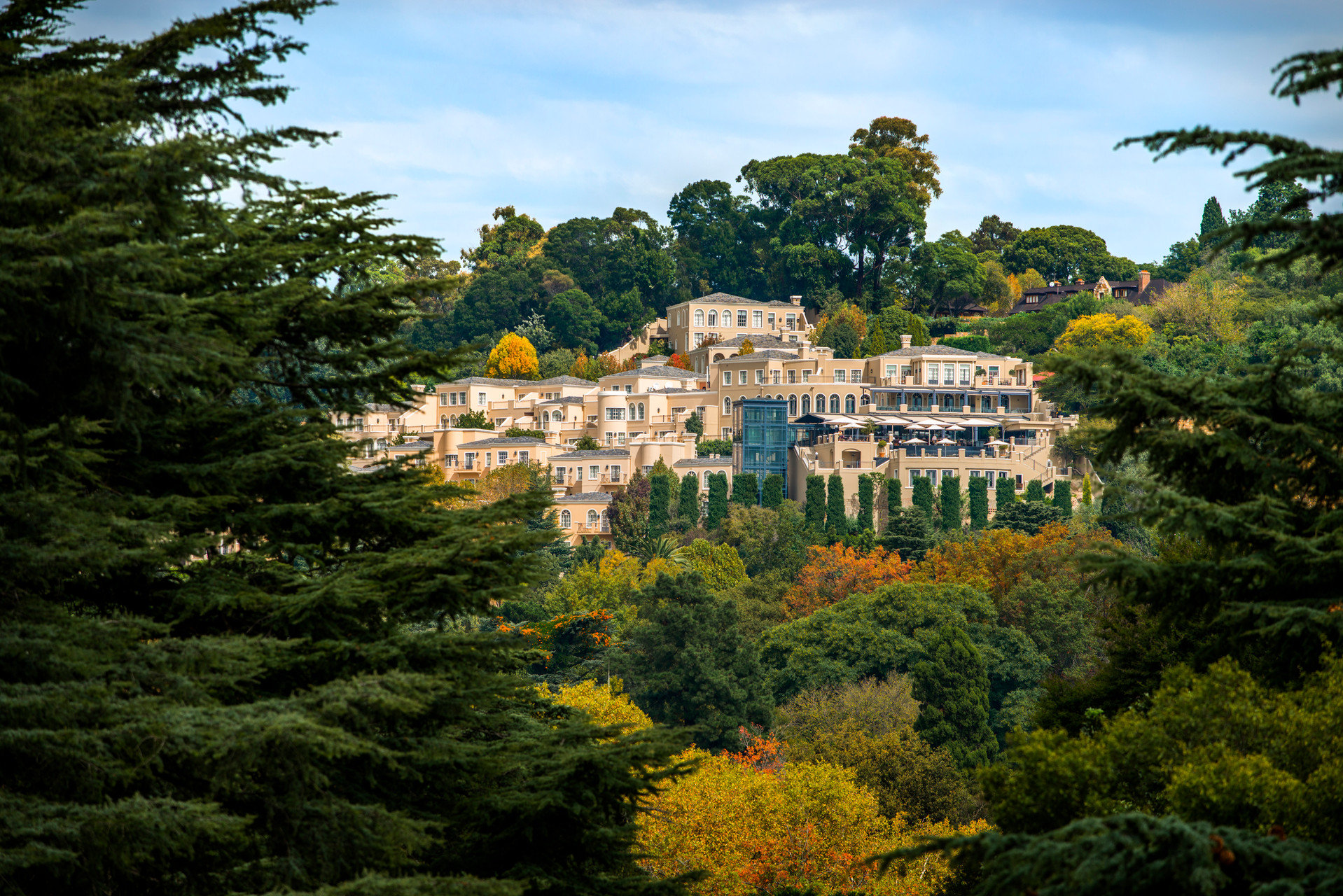 Four Seasons Hotel Westcliff