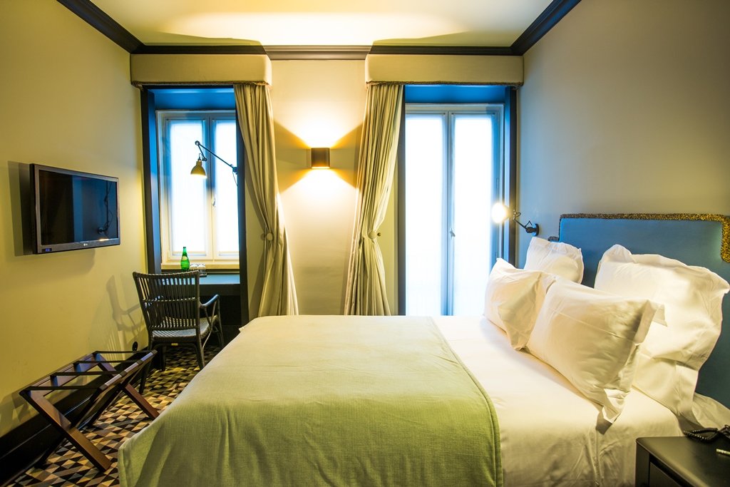 Guest photo