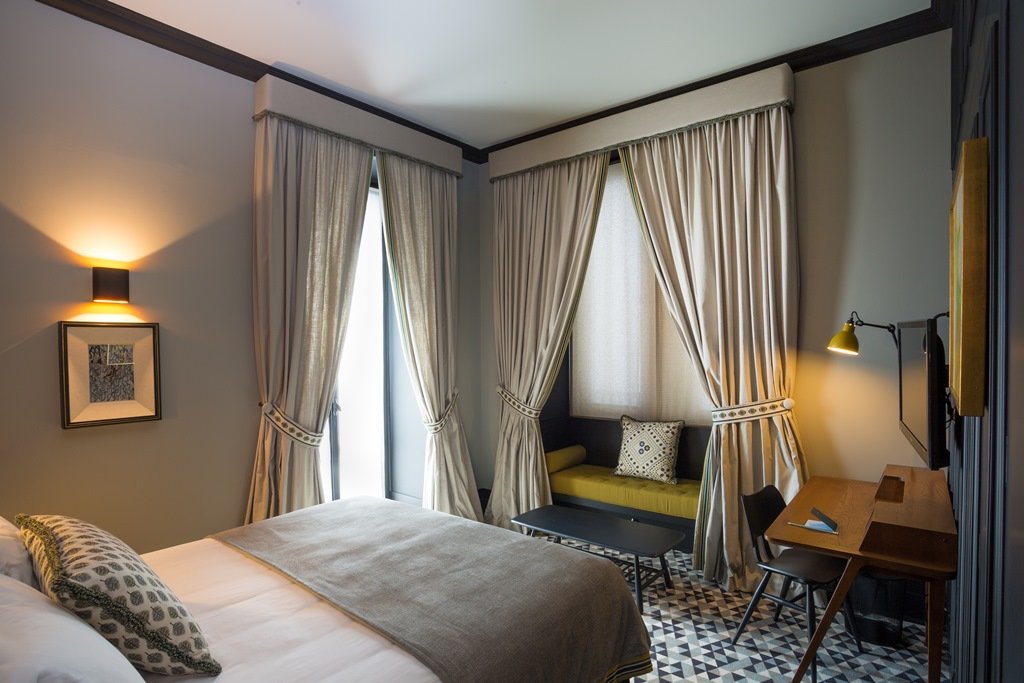 Guest photo