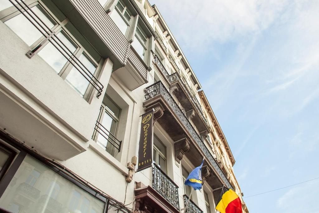 Dansaert Hotel