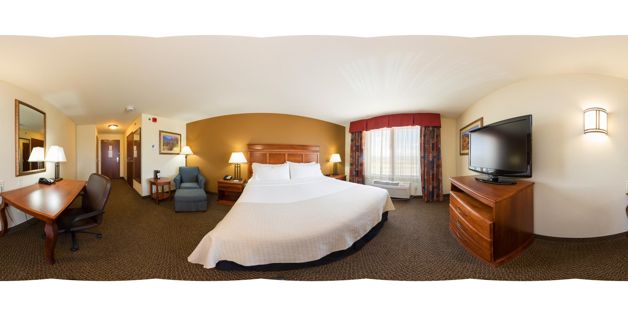 HOLIDAY INN HTL STES TRINIDAD