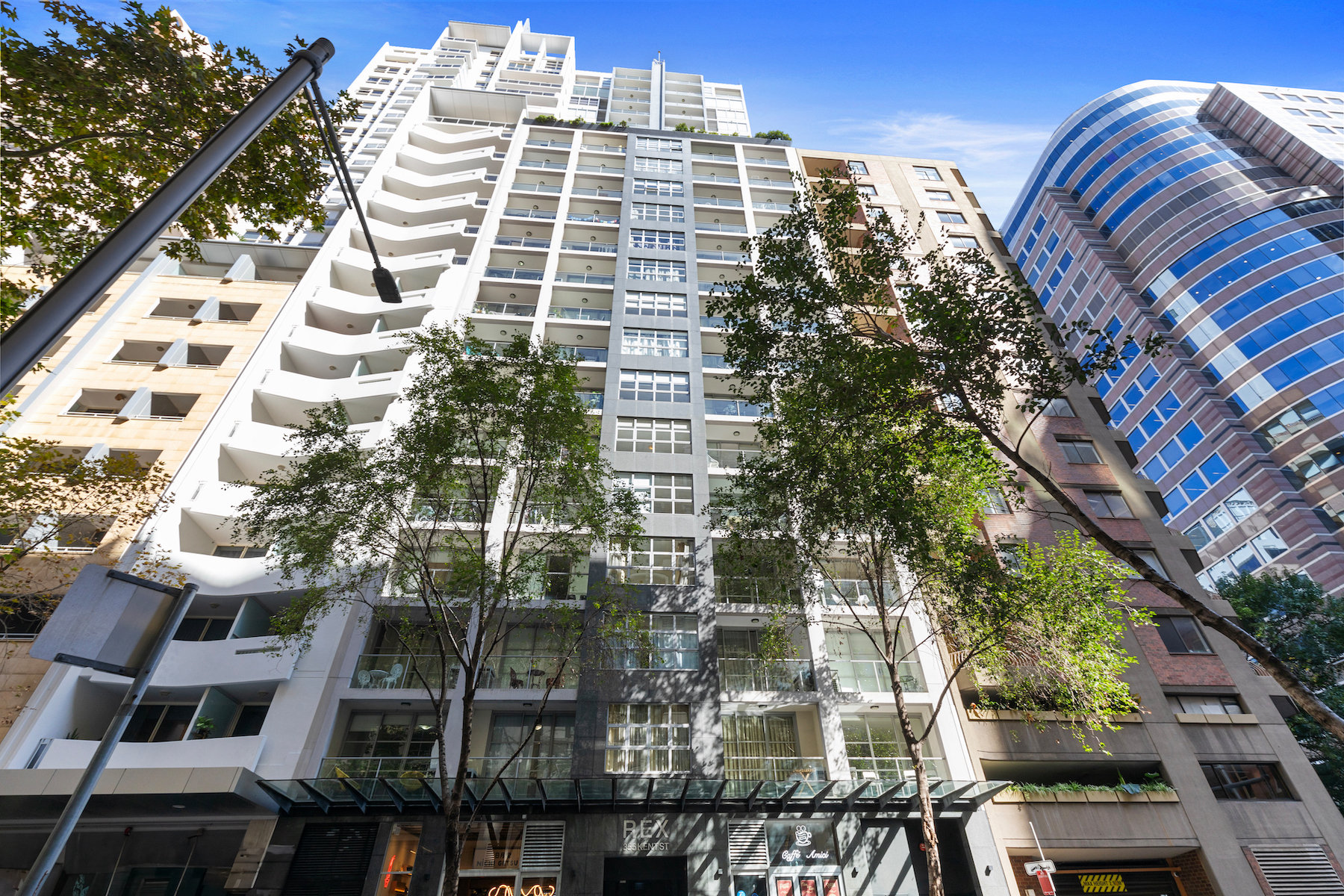 Astra Apartments Sydney CBD