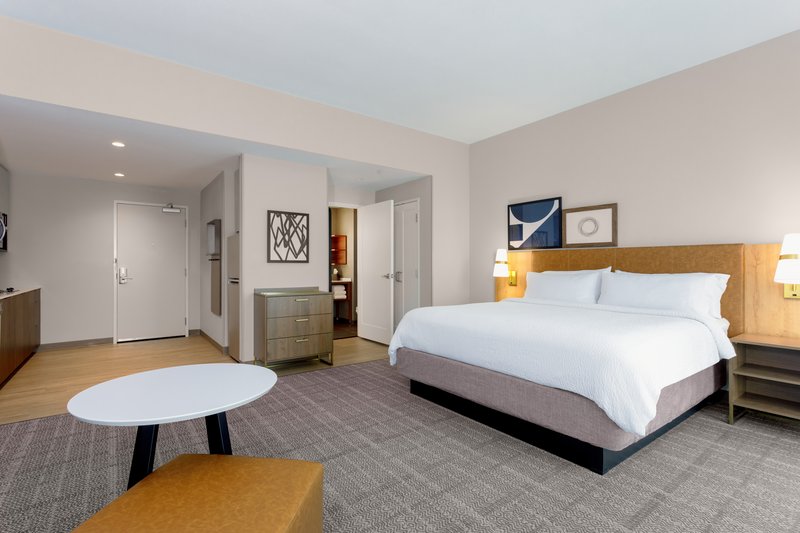Staybridge Suites Winter Haven – Auburndale