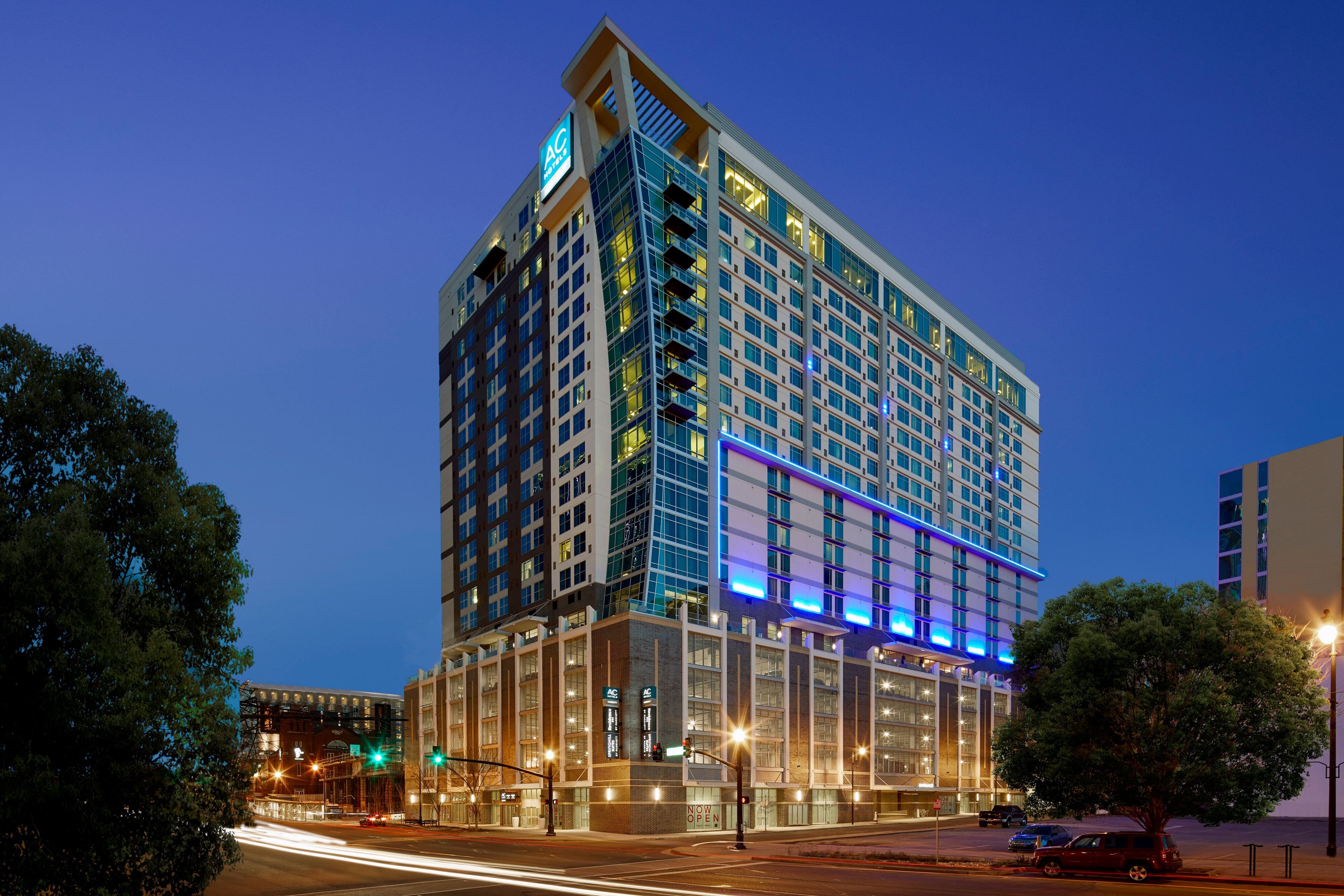 SpringHill Suites by Marriott Downtown