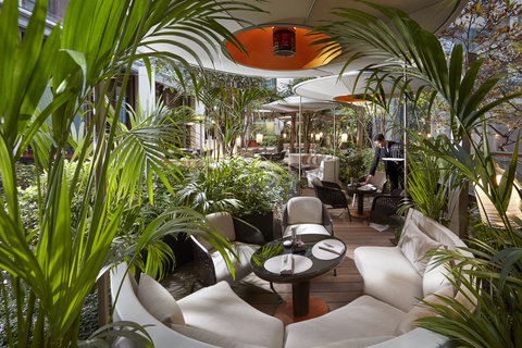 Bar garden