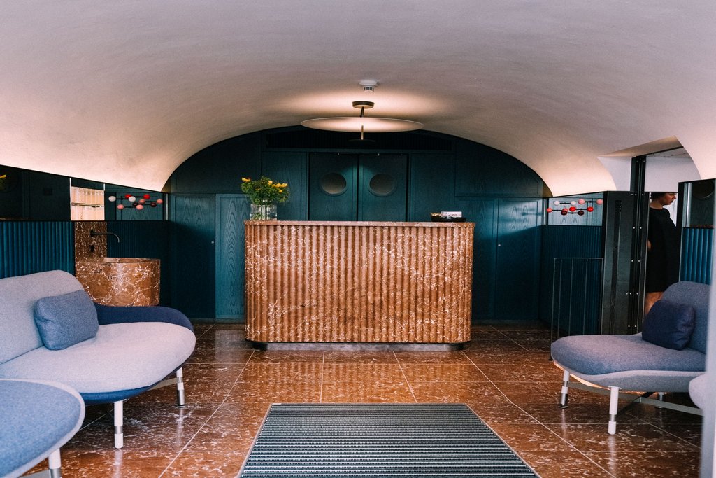 Guest photo