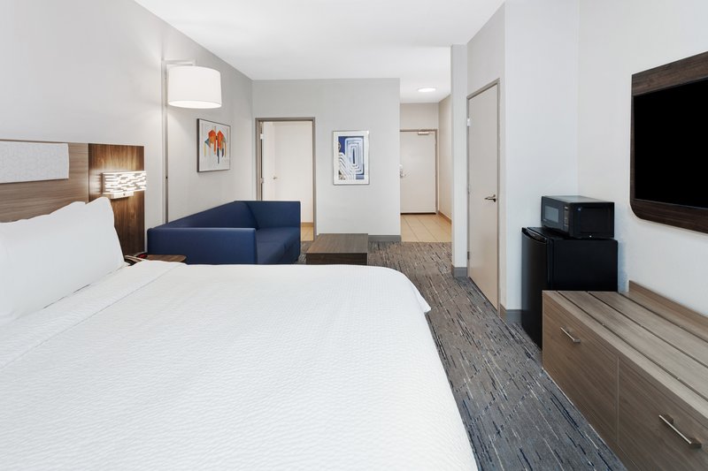 HOLIDAY INN EXPRESS CARMEL
