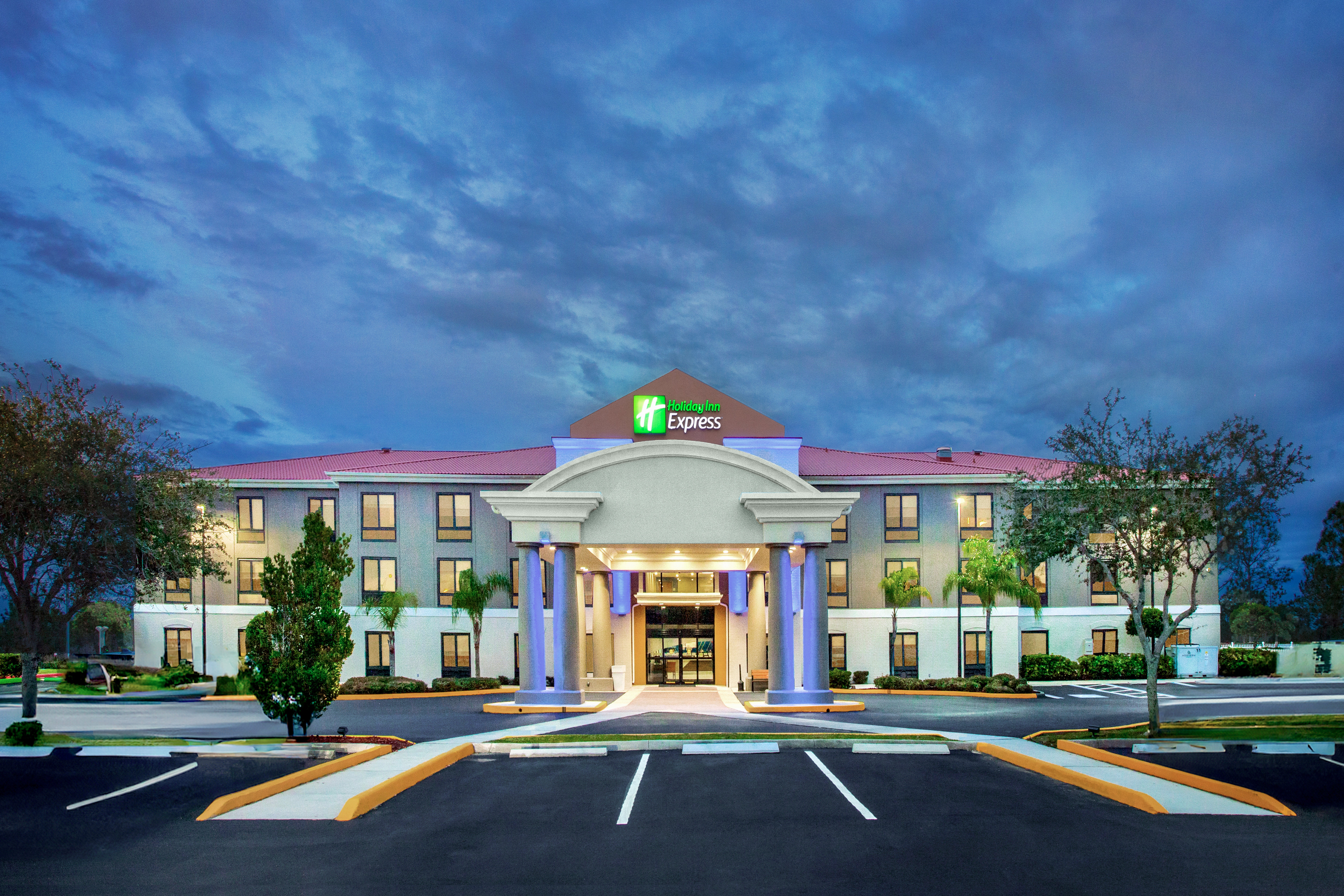 Holiday Inn Express & Suites Sebring