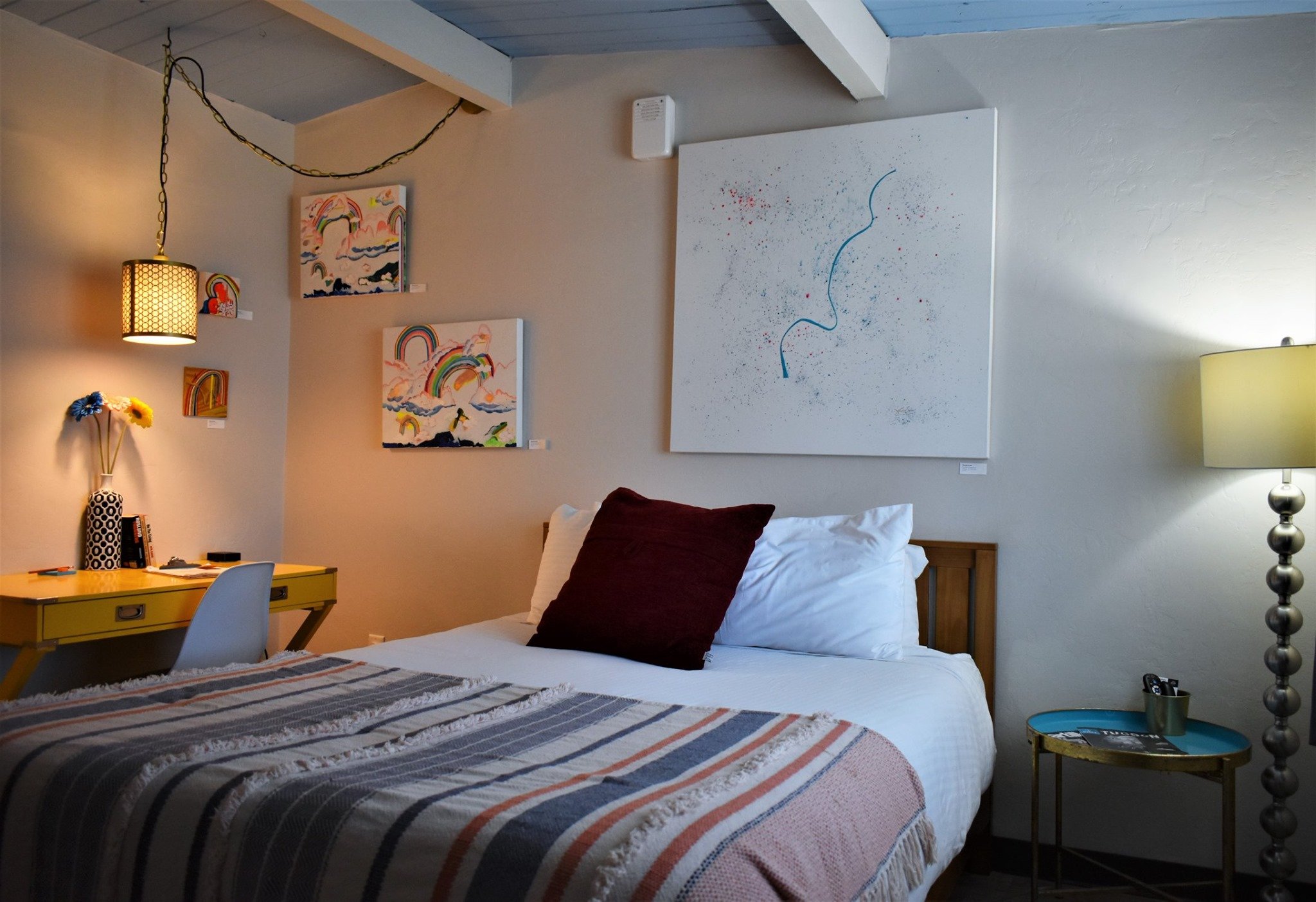 HOTEL MCCOY TUCSON – ART, COFFEE, BEER, WINE