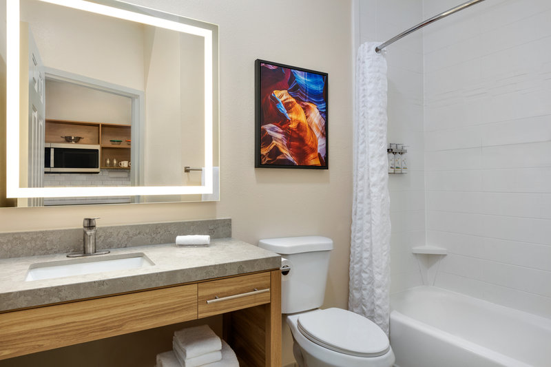 CANDLEWOOD SUITES VICKSBURG