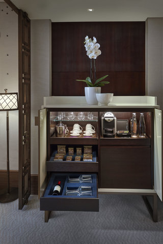 Room Minibar