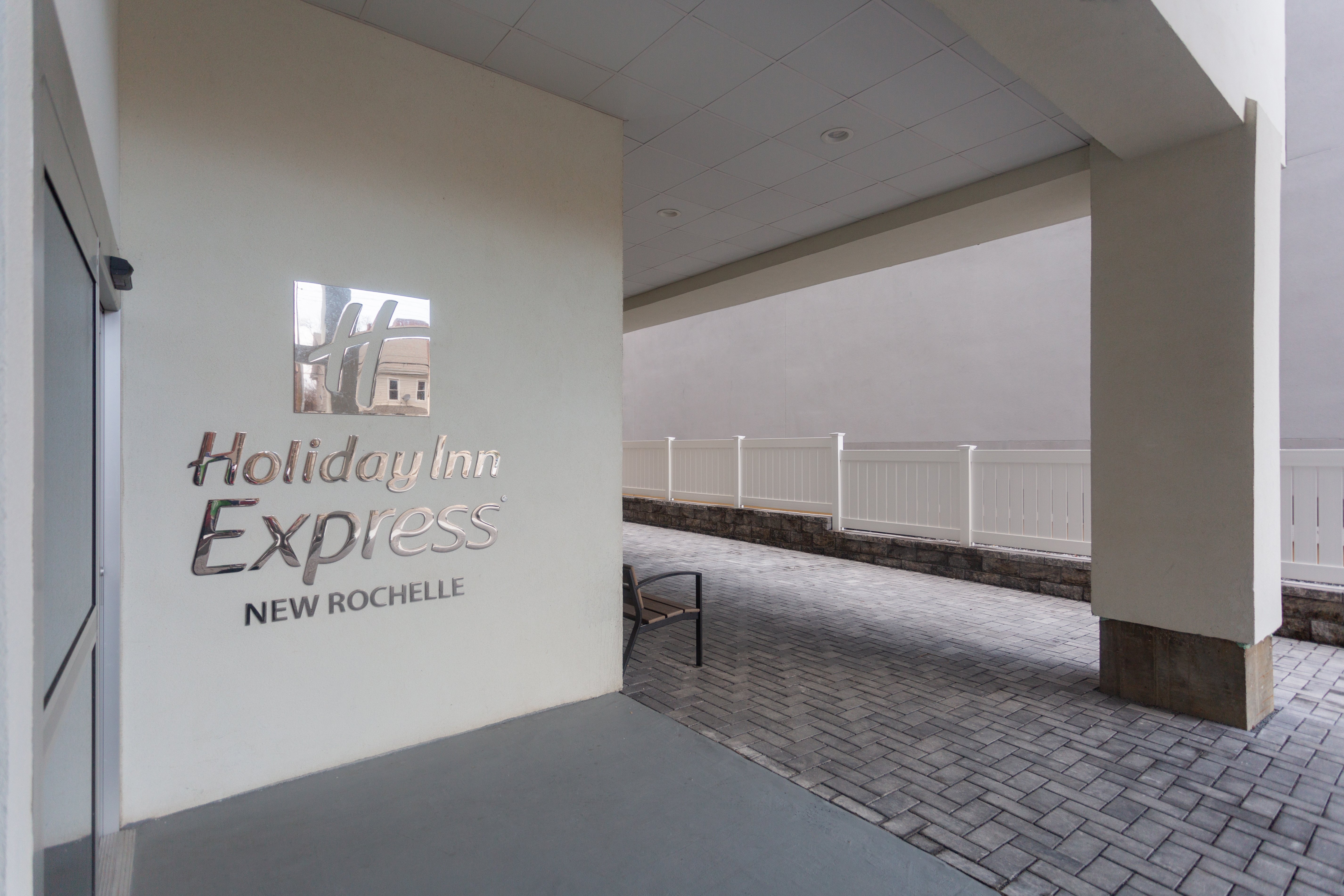 Holiday Inn Express New Rochelle