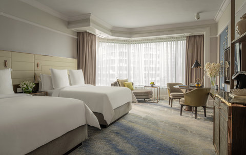 Premier Two Queens Room