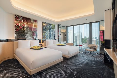 Queen/Queen Spectacular Guest Room