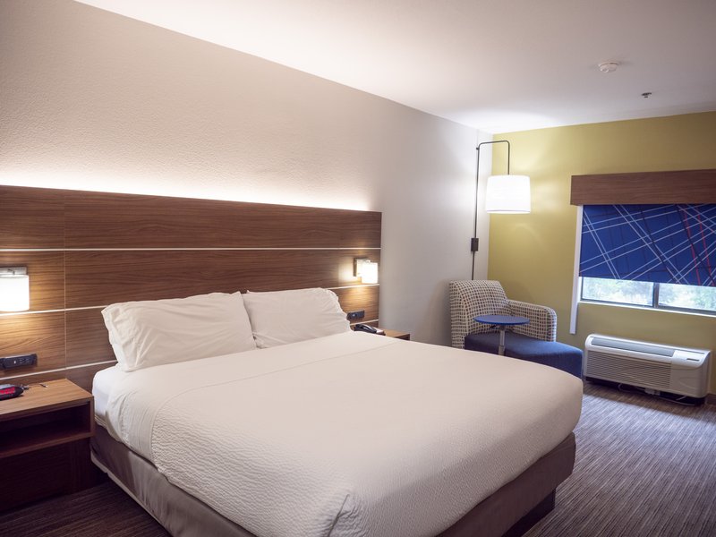 HOLIDAY INN EXP STES GREER