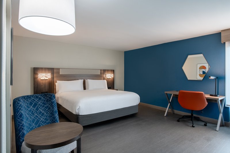 Holiday Inn Express and Suites Wilson I-95
